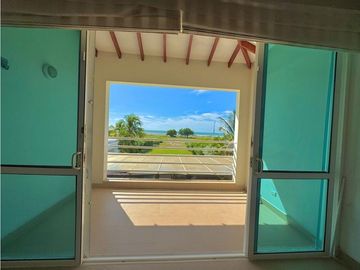 VENDO CASA CON SALIDA DIRECTA AL MAR EN CONDOMINIO CASA DEL MAR