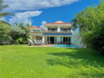 VENDO CASA CON SALIDA DIRECTA AL MAR EN CONDOMINIO CASA DEL MAR