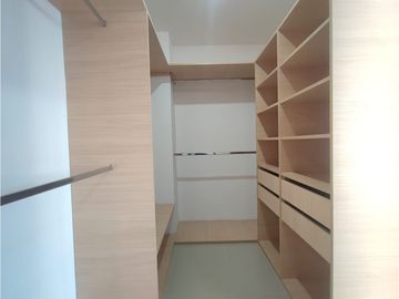 APARTAMENTO EN VENTA 5o  PISO MIRADOR DEL OESTE / SANTA TERESITA