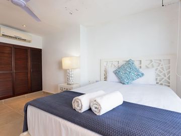 DEPARTAMENTO EN VENTA, ACAPULCO GUERRERO CON VISTA AL PACÍFICO