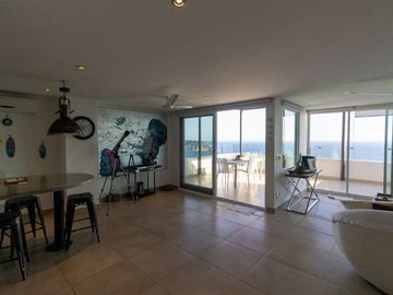 DEPARTAMENTO EN VENTA, ACAPULCO GUERRERO CON VISTA AL PACÍFICO