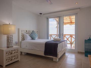 DEPARTAMENTO EN VENTA, ACAPULCO GUERRERO CON VISTA AL PACÍFICO