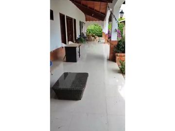 Finca en venta / permuta en parcelación - Santa Elena El Cerrito Valle
