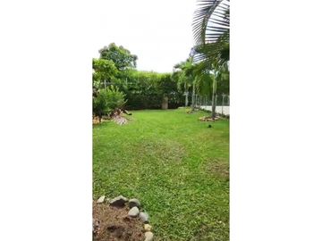 Finca en venta / permuta en parcelación - Santa Elena El Cerrito Valle