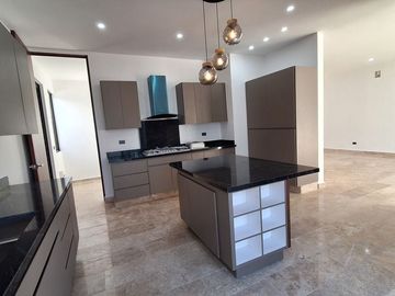 Casa en venta Mérida Yucatán, privada Soluna Temozón Norte