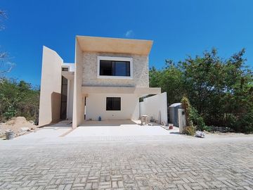 Casa en venta Mérida Yucatán, privada Soluna Temozón Norte