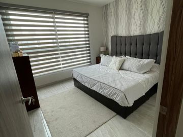 CASA EN VENTA EN ALTOS DEL MARQUES