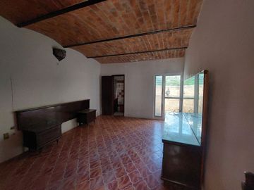 CASA EN VENTA EN FRACCIONAMIENTO VISTA DEL LAGO CHAPALA JALISCO
