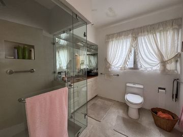 CASA EN VENTA EN LA SEATTLE