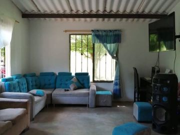 Finca En Mulalo 1000 Mtrs