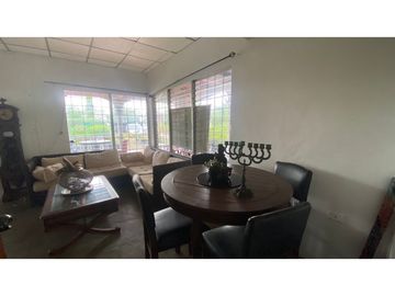 VENTA DE CASA CON 3 CABAÑAS EN CORONADO 2.800 MTS YL