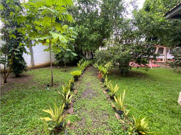 VENTA DE CASA CON 3 CABAÑAS EN CORONADO 2.800 MTS YL