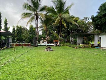 VENTA DE CASA CON 3 CABAÑAS EN CORONADO 2.800 MTS YL