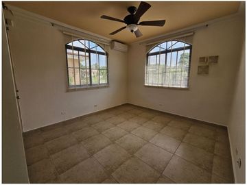 VENTA DE CASA EN CLAYTON VILLAGE yl