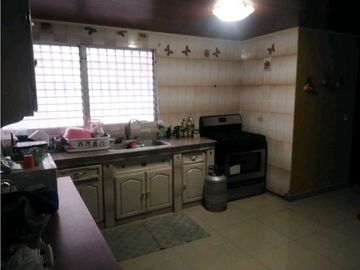 SE VENDE PROPIEDAD EN LA TIZA DE LAS TABLAS