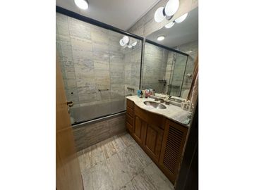 VENTA - SEMIPISO DE 3 DORMITORIOS Y 2 BAÑOS EN NUEVA CÓRDOBA