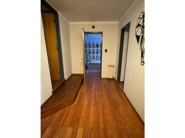 VENTA - SEMIPISO DE 3 DORMITORIOS Y 2 BAÑOS EN NUEVA CÓRDOBA