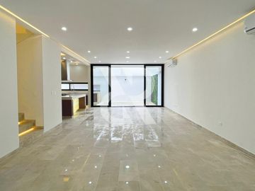Casa en  Venta en Residencial Río