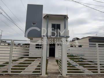 CASA NUEVA EN VENTA EN AMPLIACIÓN RODRIGUEZ CANO