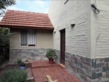 VENTA casa barrio privado Maipu