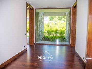Departamento en Venta en Valle Alegre con Charles Hamilton