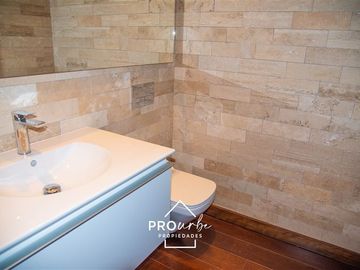 Departamento en Venta en Valle Alegre con Charles Hamilton