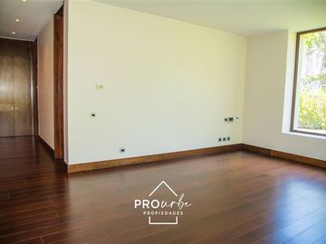 Departamento en Venta en Valle Alegre con Charles Hamilton