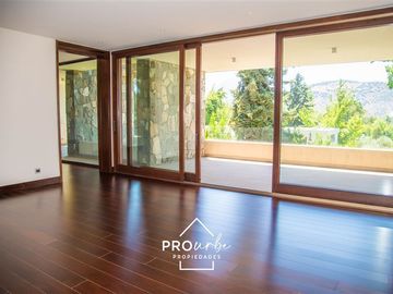 Departamento en Venta en Valle Alegre con Charles Hamilton
