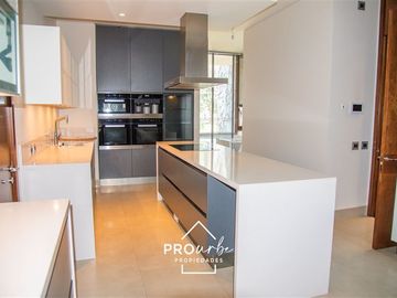 Departamento en Venta en Valle Alegre con Charles Hamilton