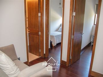 Departamento en Venta en Valle Alegre con Charles Hamilton