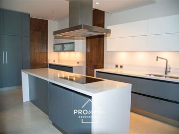 Departamento en Venta en Valle Alegre con Charles Hamilton