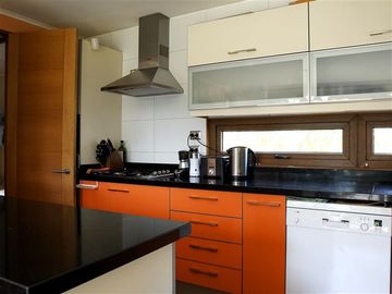Casa en Venta en Condominio Lomas Blancas / Maitencillo