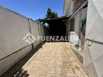 Casa en Venta en Alberto Llona con José Manuel Irarrázaval.