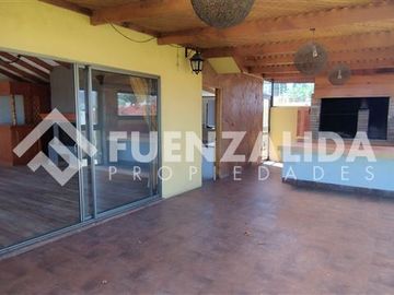 Casa en Venta en Av El amanecer, Peñuelas