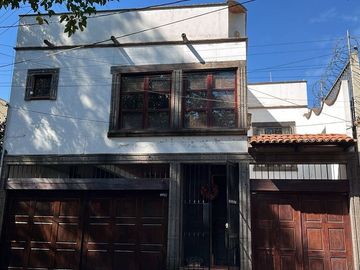 Casa en Venta, Del Carmen, Coyoacán, 4 Recamaras