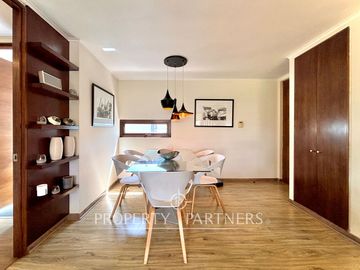 Espectacular Penthouse 2 dormitorios con vista oriente.