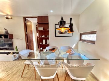 Espectacular Penthouse 2 dormitorios con vista oriente.