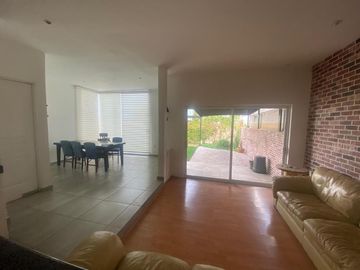 Casa en venta en Cumbres del Lago
