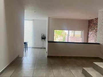 Casa en venta en Cumbres del Lago