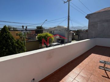 Casa en venta en esquina al norte con alberca