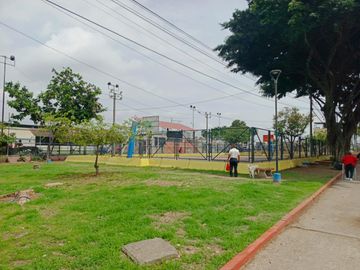 Se vende casa en Sauces 2, Norte de Guayaquil   ChrC