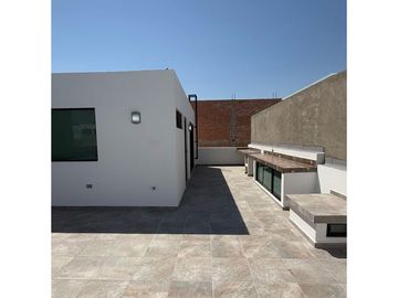 VENTA DE CASA EN LA ANTIGUA CEMENTERA