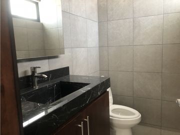 VENTA DE CASA EN LA ANTIGUA CEMENTERA