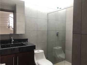 VENTA DE CASA EN LA ANTIGUA CEMENTERA