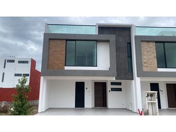 Casa en Venta en fracc La Vid Cuautlancingo Puebla