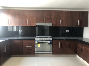 VENTA DE CASA EN LA ANTIGUA CEMENTERA