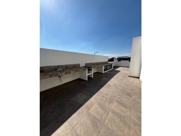 VENTA DE CASA EN SENDERO DEL FRESNO