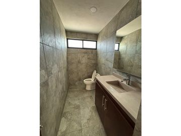 VENTA DE CASA EN SENDERO DEL FRESNO