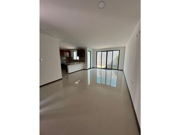 VENTA DE CASA EN SENDERO DEL FRESNO