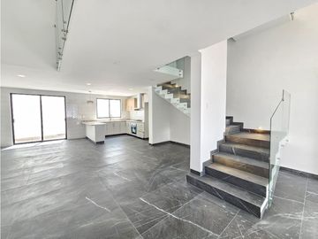 VENTA DE CASA EN RECTA A CHOLULA
